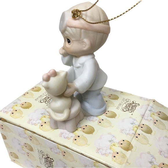 PRECIOUS MOMENTS Vintage Doctor Ornament 20 Years & The Vision’s Still The Same - Picture 5 of 16